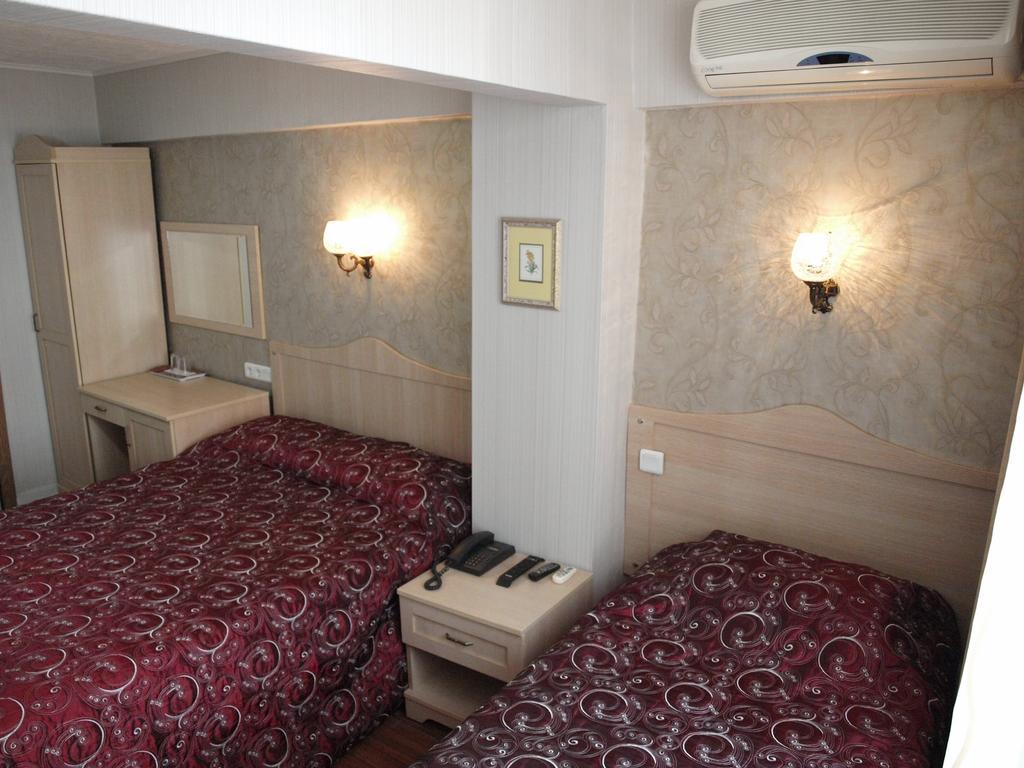 Hotel Nezih Стамбул Екстер'єр фото